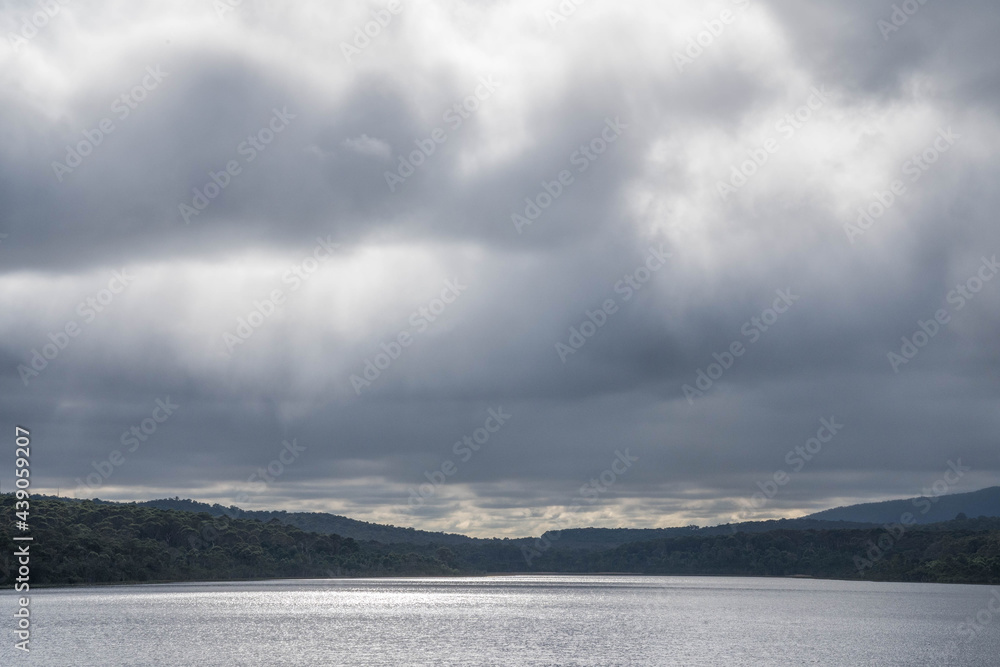 Obraz premium beautiful sky over lake