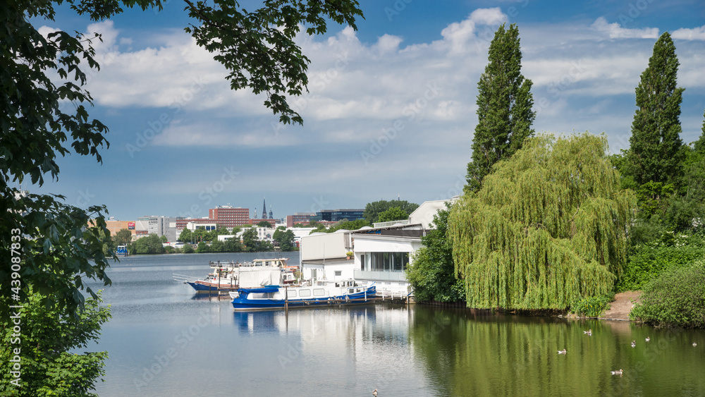 Obraz premium Hamburg an der Bille sonnig