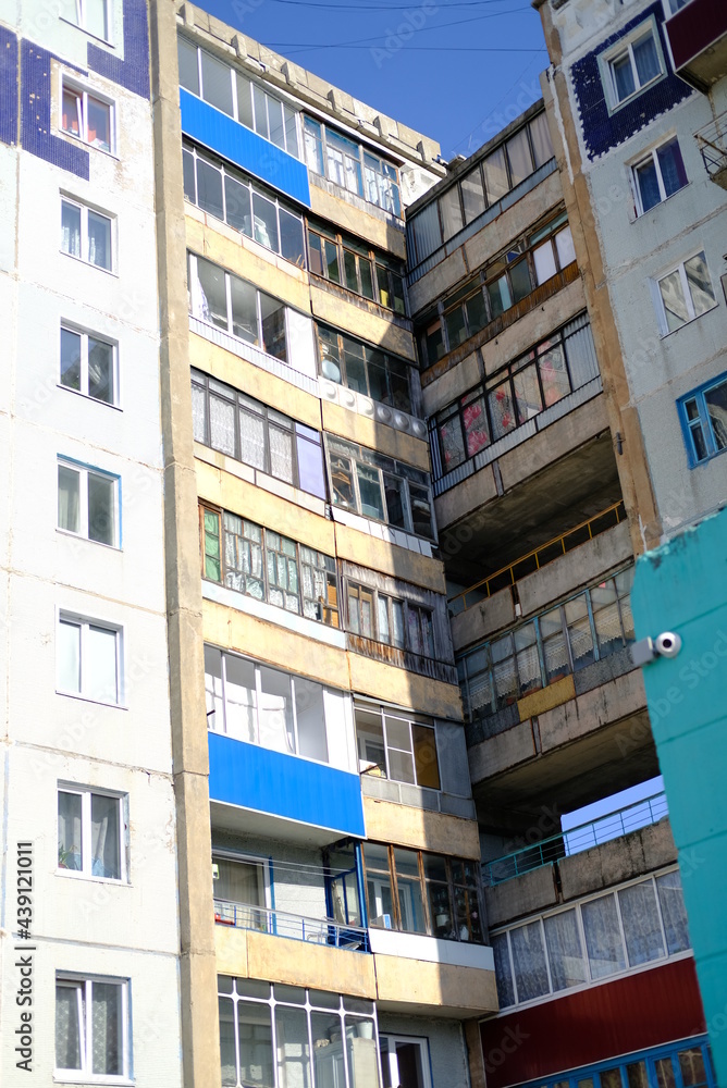 building building