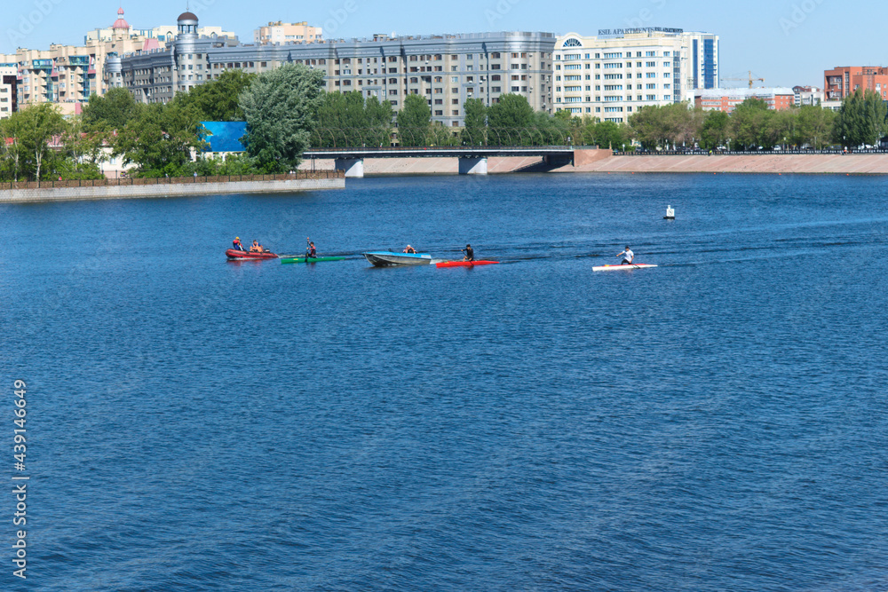 Obraz premium boats in the river