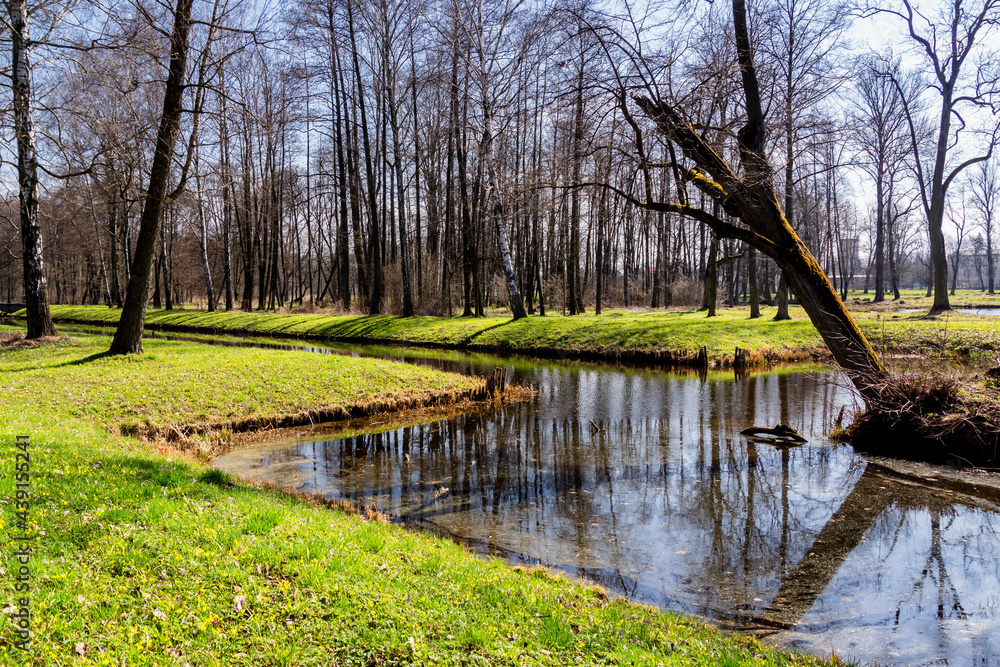 Park przy letniej rezydencji J. K. Branickiego w Choroszczy, Podlasie, Polska Park przy letniej rezydencji J. K. Branickiego w Choroszczy, Podlasie, Polska