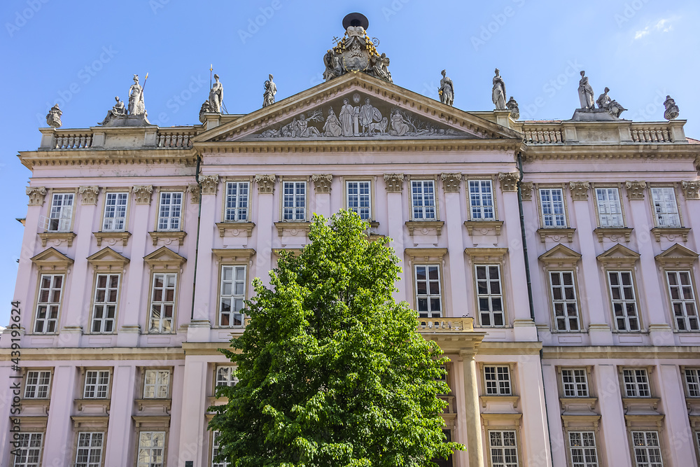 Fototapeta premium Primate's Palace (Primacialny palac) - neoclassical palace in the Old Town of capital of Slovakia Bratislava. It built from 1778 to 1781 for Archbishop. Bratislava, Slovakia.