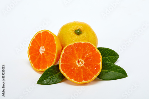 Fototapeta Naklejka Na Ścianę i Meble -  White background, fresh citrus, orange.