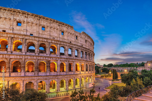 Fotografie Rome Italy night city skyline at Rome Colosseum empty nobody