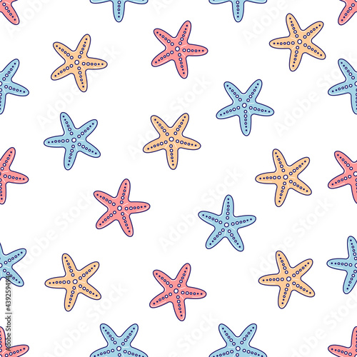 Vector seamless hand drawn starfish patterns