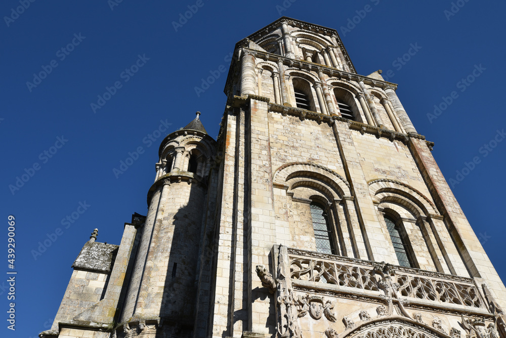 Église Sainte-Radegonde de Poitiers, France Église Sainte-Radegonde de Poitiers, France