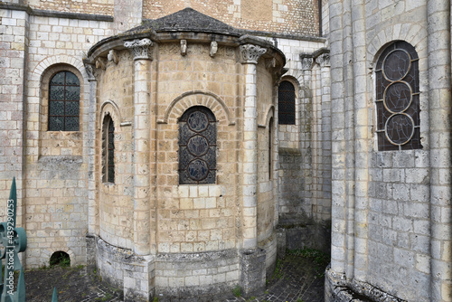 Absidiole de l'église romane Saint-Hilaire à Poitiers, France 