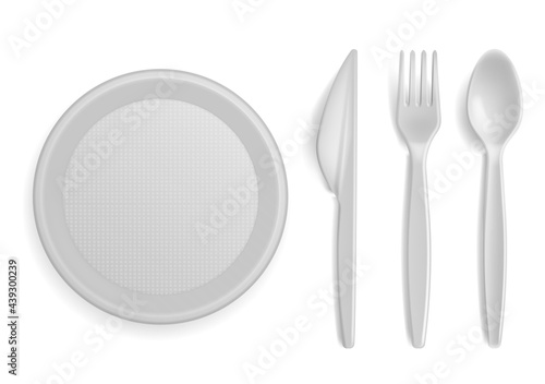 Plastic tableware. Realistic disposable serving kitchen utensil. 3D plate and cutlery. Empty bowl. Top view of spoon, fork and knife. Picnic dinnerware set. Vector flatware and dish