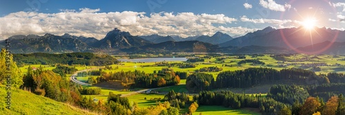 Panorama Landschaft im Allgäu am Forggensee © Wolfilser