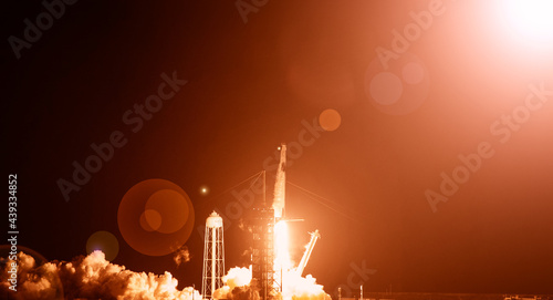 Fototapeta Naklejka Na Ścianę i Meble -  Spaceship launch. The elements of this image furnished by NASA.