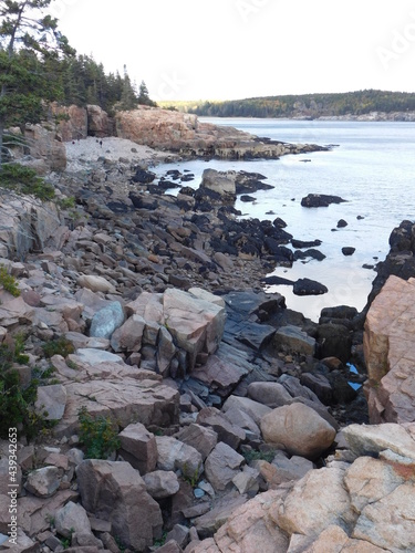 Landscape Photographs of Coastal Maine - Fjords, Autumn Foliage, Mountains, and Forests of Acadia National Park