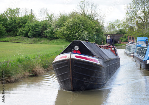 Schilderij op canvas A vintage working canal boat seen on the South Oxford Canal