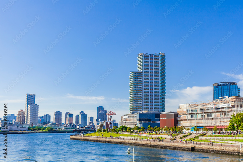 春の東京ベイエリア風景