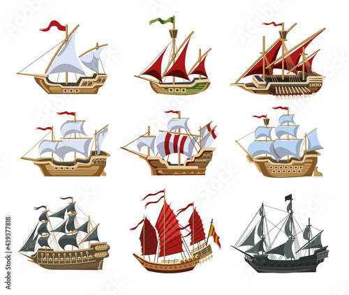 Foto Pirate boats and Old different Wooden Ships with Fluttering Flags Vector Set Old