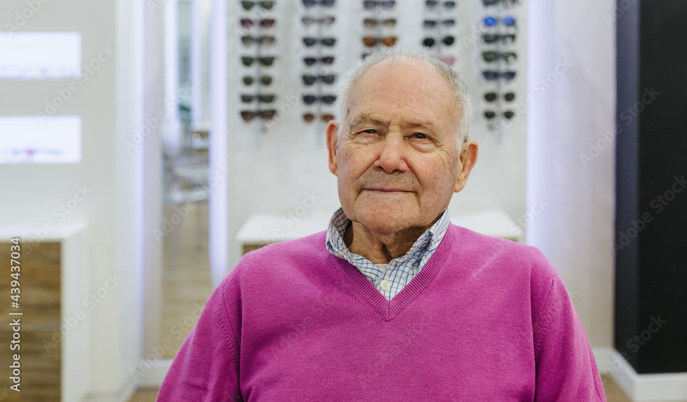 Eyeglass shop Eyeglass shop