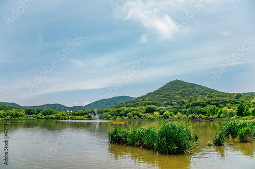 Summer lake at Incheon Grand Park in Korea © Sanga