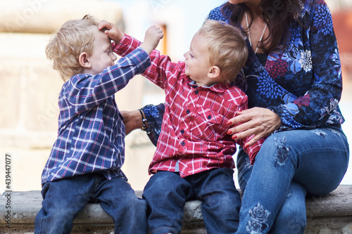 Kids arguing, teasing