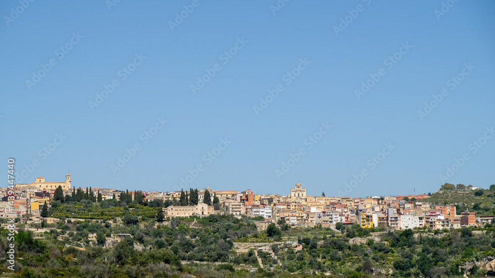 Sicily, province of Syracuse. This is a view of Sortino town, from Via Pantalica.