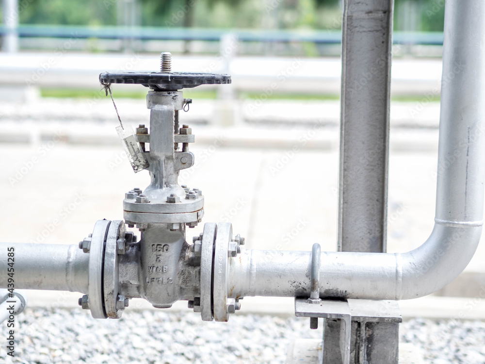 Manual valve for apply industrial zone which popular to install with tank, pipe, pump, and pond in Combined-Cycle Co-Generation Power Plant. Manual valve for apply industrial zone which popular to install with tank, pipe, pump, and pond in Combined-Cycle Co-Generation Power Plant.