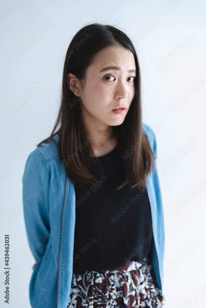 クールな女性