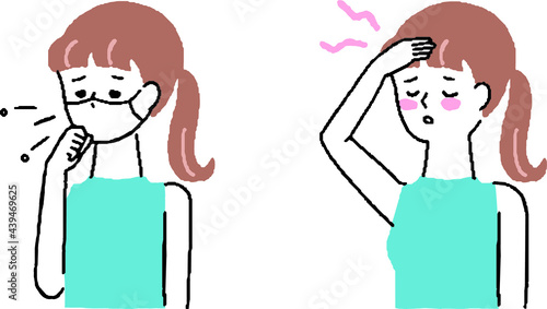 発熱と咳が出ているマスク姿の体調不良の女性