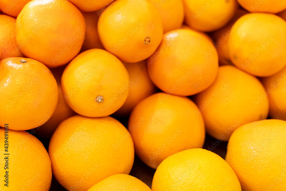 Many Fresh Oranges Many Fresh Oranges