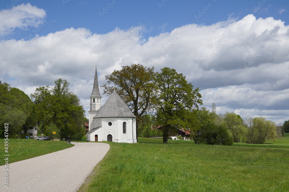 Kapelle St. Leonhard in Harmating Kapelle St. Leonhard in Harmating