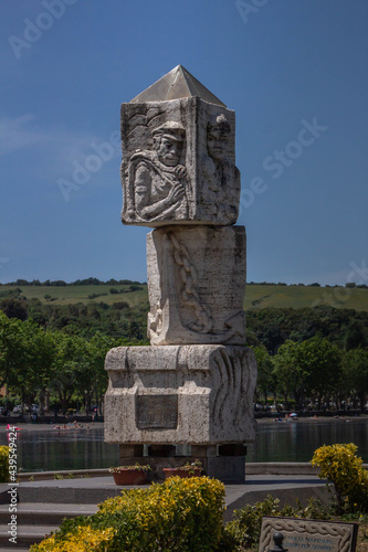 MONUMENT TO THE "PEOPLE OF THE SEA" OF LADISPOLI.That Angelo's name was on that monument was practically automatic. Angelo Lauria was one of the founders of the ANMI group in Ladispoli.