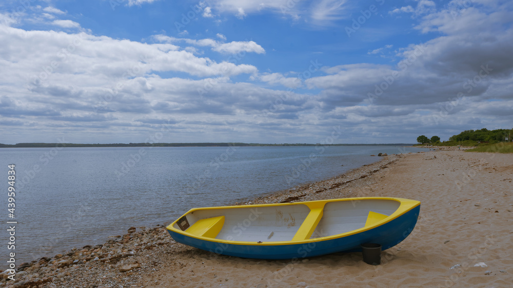 Boot am Strand