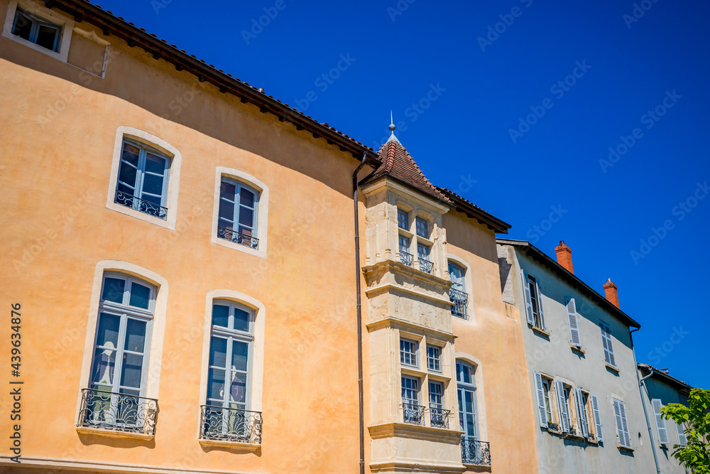 Dans les rues de Trévoux