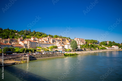 Vue sur Trévoux