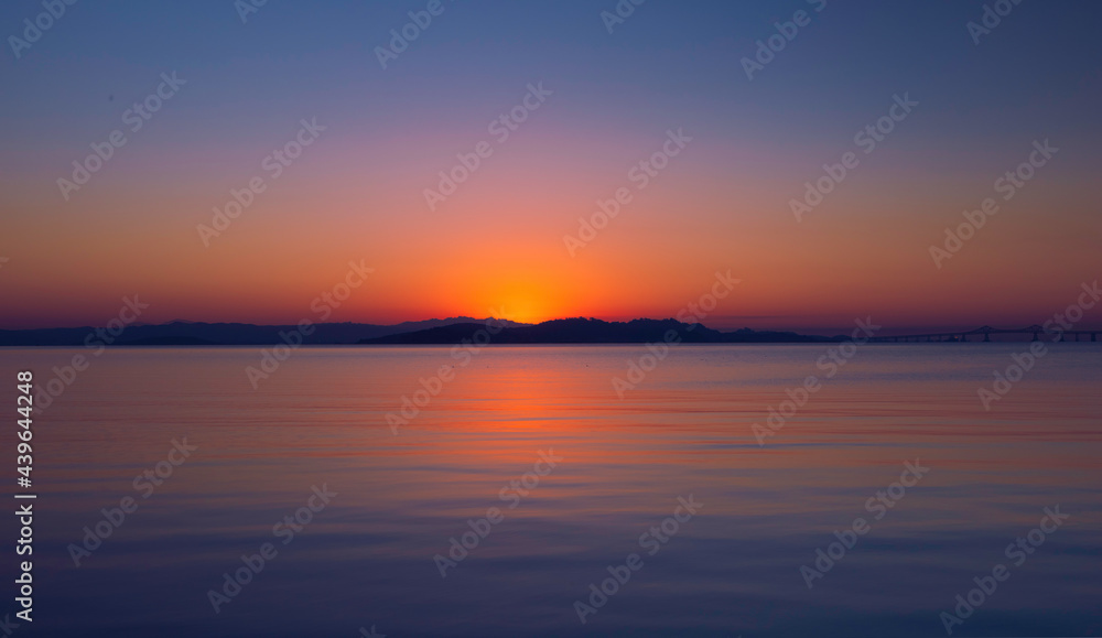 dawn sunrise on san francisco bay