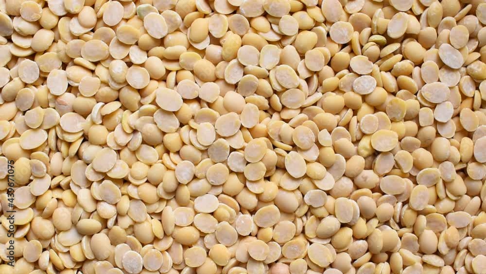 Raw split dried Hyacinth beans Raw split dried Hyacinth beans