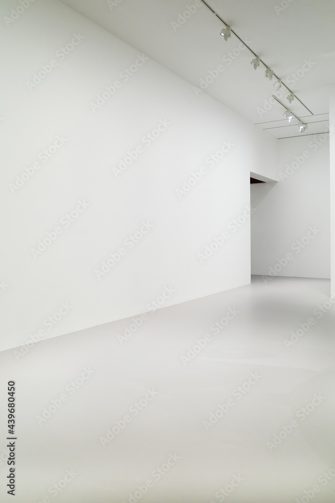 Empty white room Empty white room