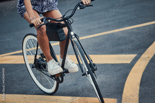 Movilidad sustentable en una bicicleta electrica.