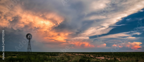 Texas panhandle storm at sunset © Paul Tipton 