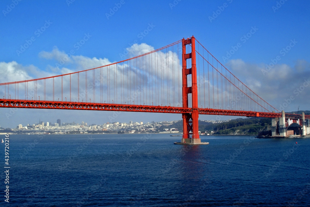 golden gate bridge