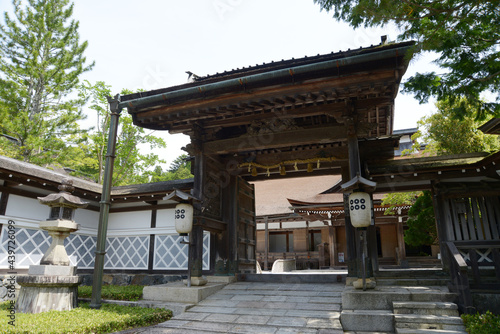 高野山　蓮華定院山門　和歌山県高野町 © ogurisu