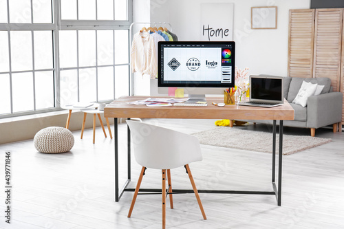 Comfortable workplace of gr...