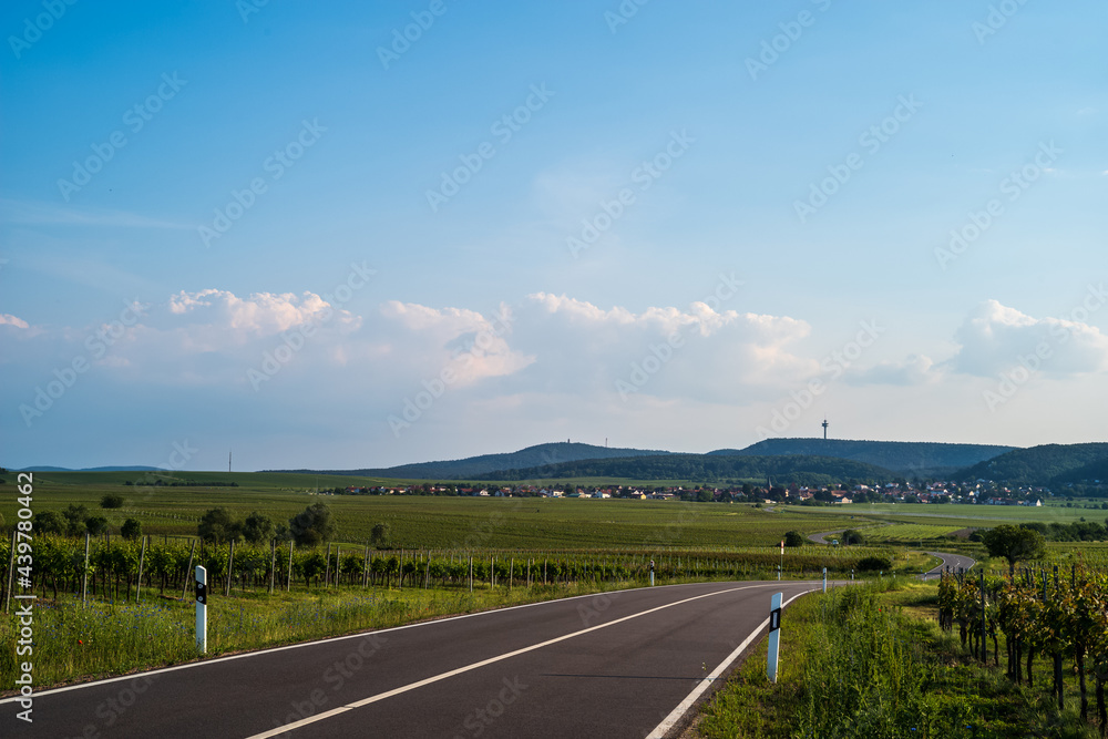 Fototapeta premium road to the sky