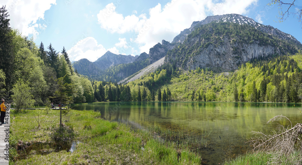 Wanderung zum Frillensee am Zwiesel/Hochstaufen Wanderung zum Frillensee am Zwiesel/Hochstaufen