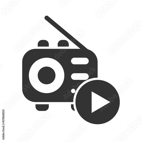 Radio solid icon.