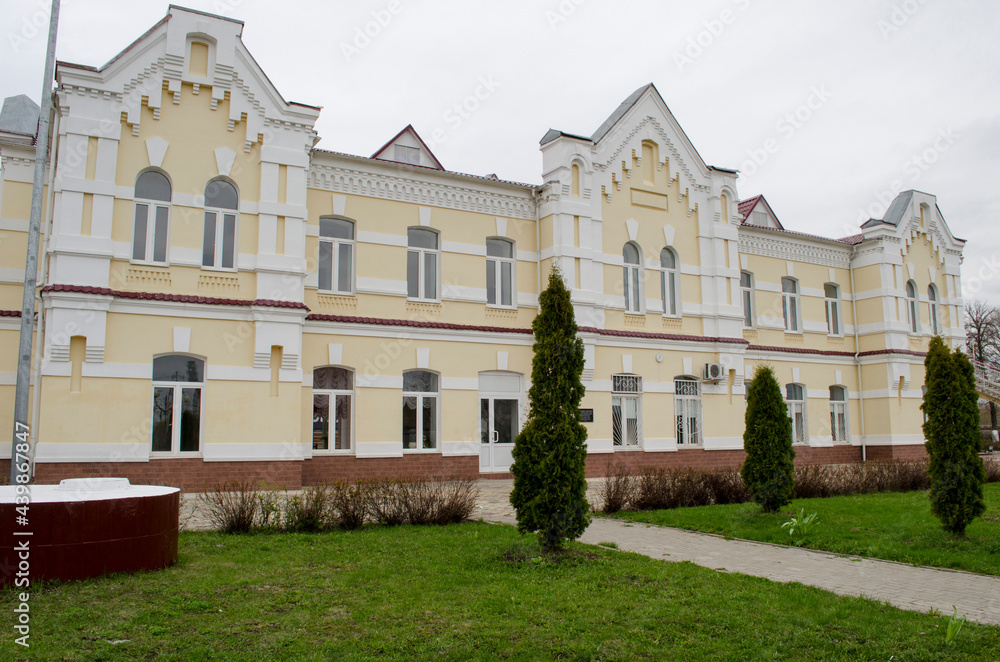 Naklejka premium The building of the railway station in Venev Tula region Russia