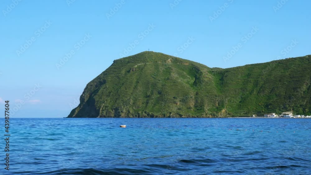 Beautiful Sea in Summer Time, Real Time, 4k
Beautiful Sea in Summer Time, Real Time, 4k