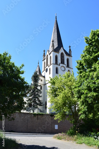 Kirche in Laubenheim an der Nahe photo