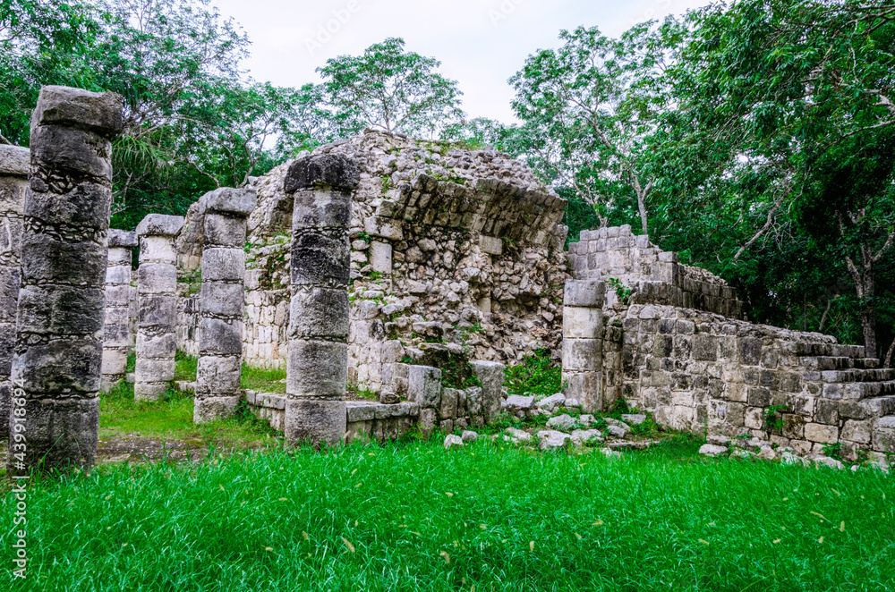 Archaeological zone Chichén-itza Yucatan Mexico