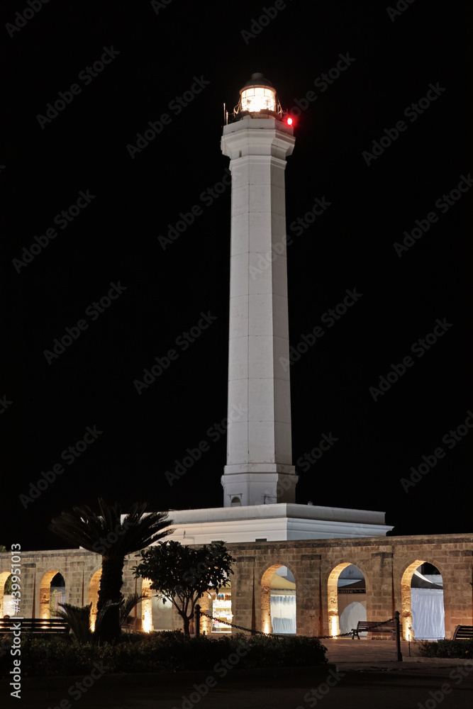 Fototapeta premium night view of the lighthouse of Cape of leuca
