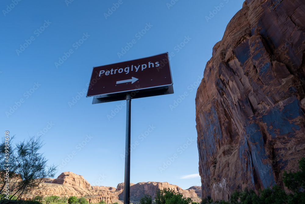 Sign directing to the Utah Highway 279 Rock Art Site petroglyphs Sign directing to the Utah Highway 279 Rock Art Site petroglyphs