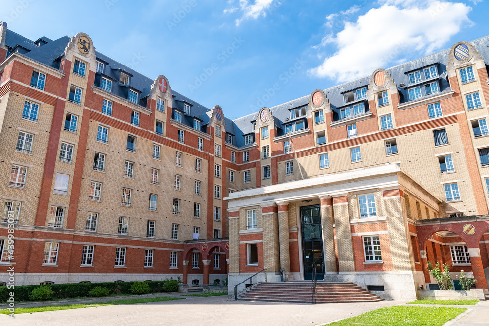 Fototapeta premium Paris, International student campus, beautiful building with a park 