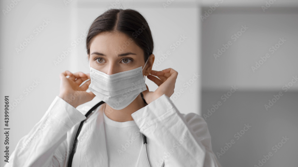Doctor woman face medical mask
